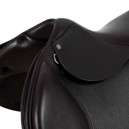 Silla de salto "CUERO FRANCÉS MARTILLADO" de EQUESTRO
