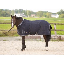 Oferta de Manta de cuadra "HIGHLINER" 200gr de HARRY'S HORSE Talla 165cm