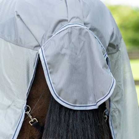 Manta anti moscas con cuello "COMBO" de QHP