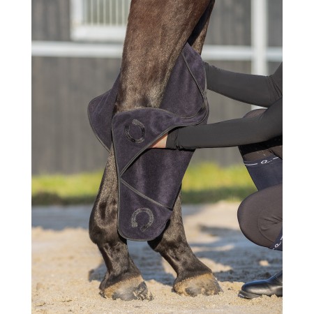 Toalla para Caballo "HANDS-IN" de 65x35cm de QHP