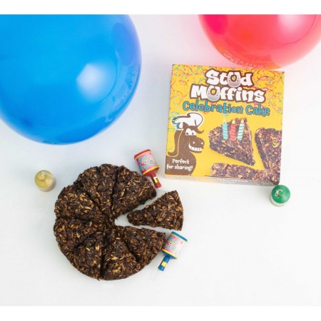 Golosinas "CELEBRATION CAKE" de STUD MUFFINS