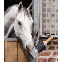Juguete para caballos "CHAMPÁN" de WALDHAUSEN 2