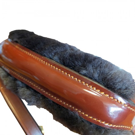 Cabezada de montar "CUERO C/BORREGUILLO SLT-268" de ZALDI
